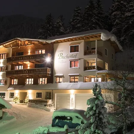 Konukevi Bacherhof Sankt Anton am Arlberg