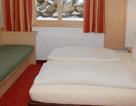 Bacherhof 게스트하우스 장크트안톤암아를베르크