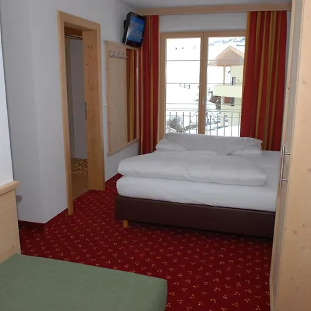 게스트하우스 Bacherhof 장크트안톤암아를베르크