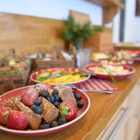 Bacherhof 게스트하우스 장크트안톤암아를베르크