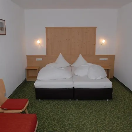 Bacherhof 3* 장크트안톤암아를베르크